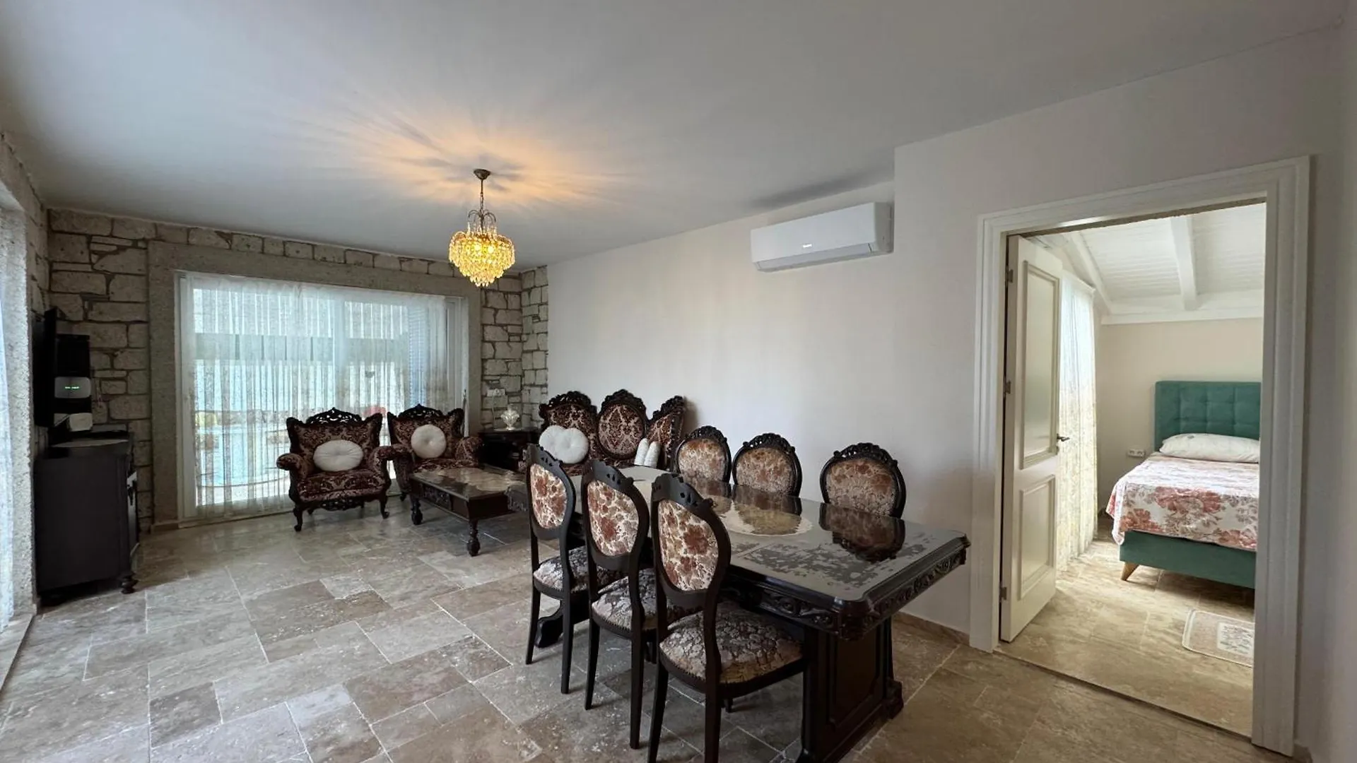 The Blue Mansion - Charming Family Villa In Çeşme